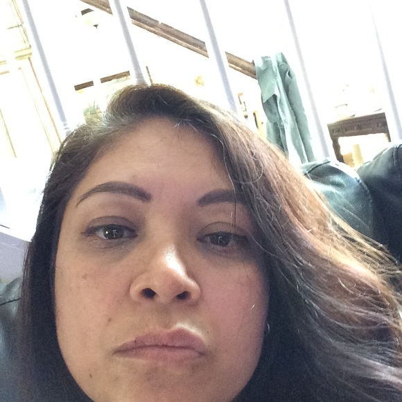 Meet your Posher, Maria - Picture 1 of 1